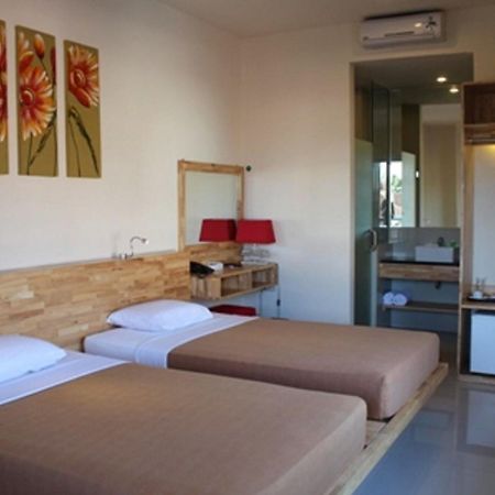 Hotel Karthi Kuta Kuta Lombok Zewnętrze zdjęcie