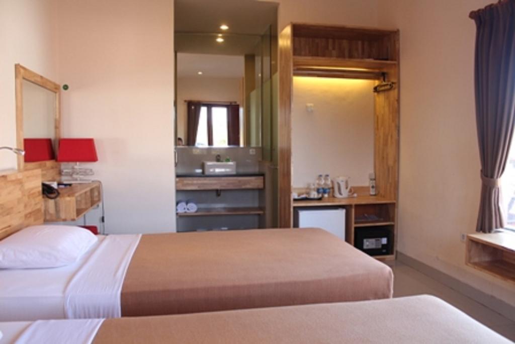 Hotel Karthi Kuta Kuta Lombok Zewnętrze zdjęcie